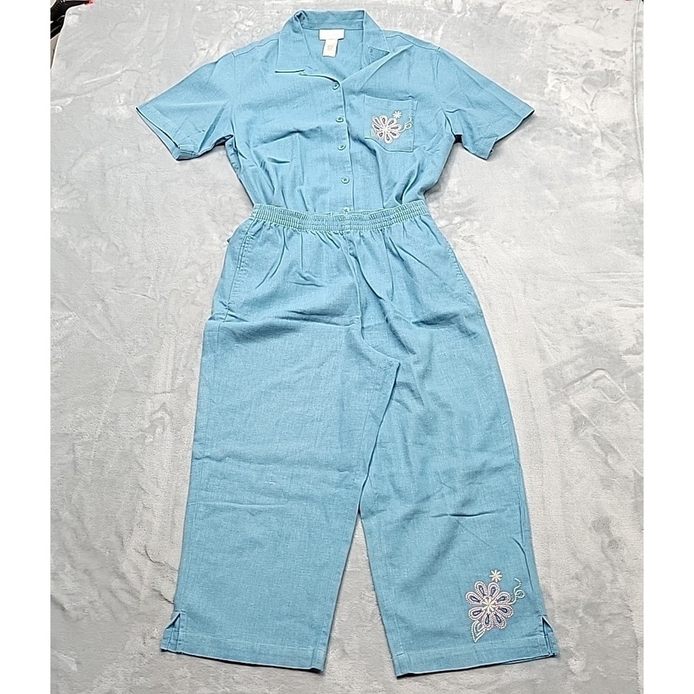 Womens 2 Piece Linen Set Button Up Shirt Capri Pants Blue Floral Embroidered